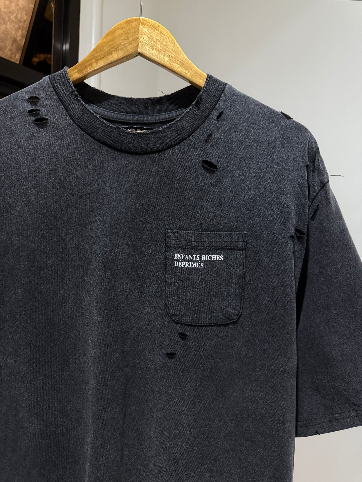Enfants Riches Déprimés Pocket Tee