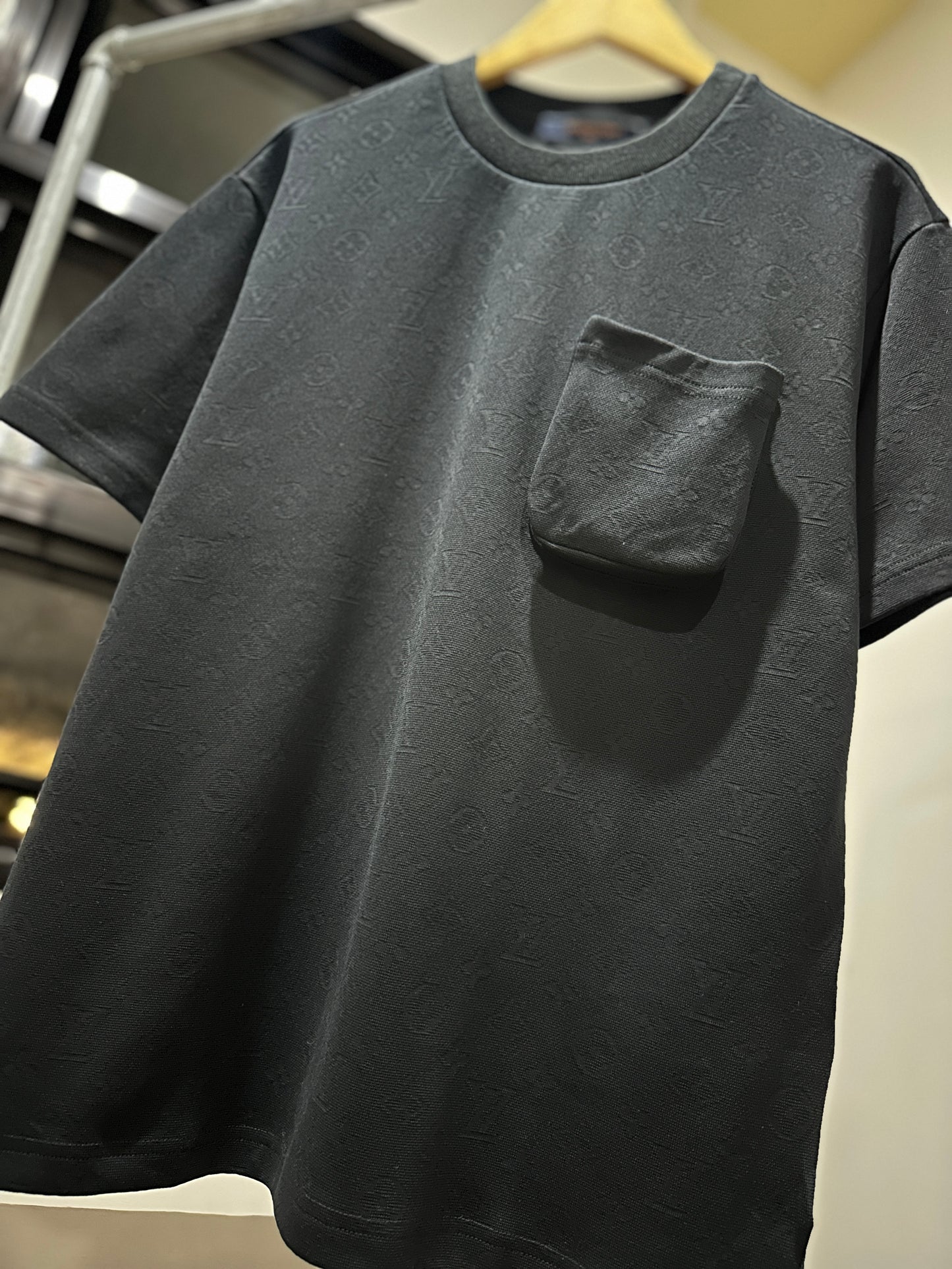 Louis Vuitton 3D Pocket Monogram T-Shirt (Black)