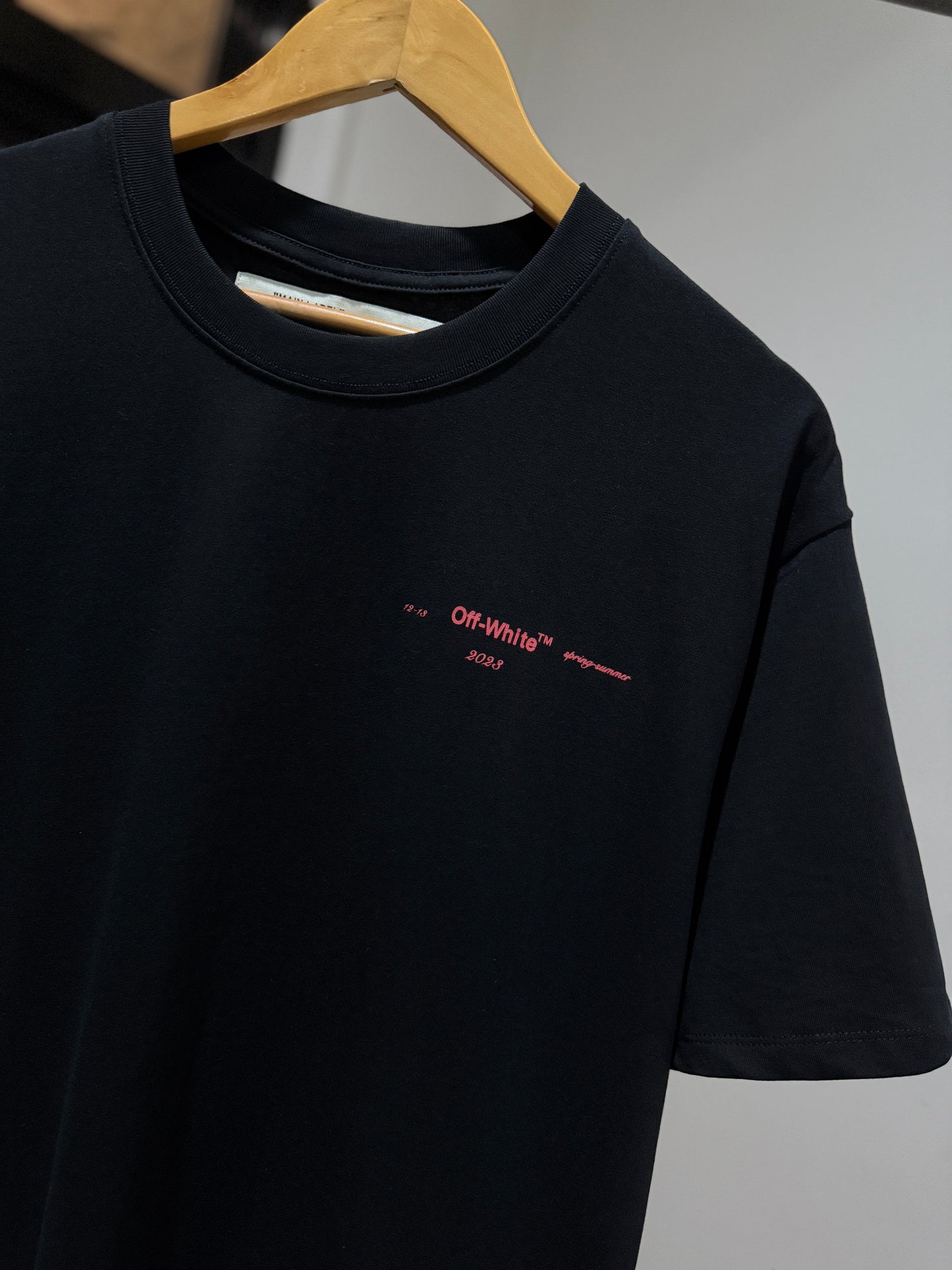 Off-White Shenyang Arrow Tee