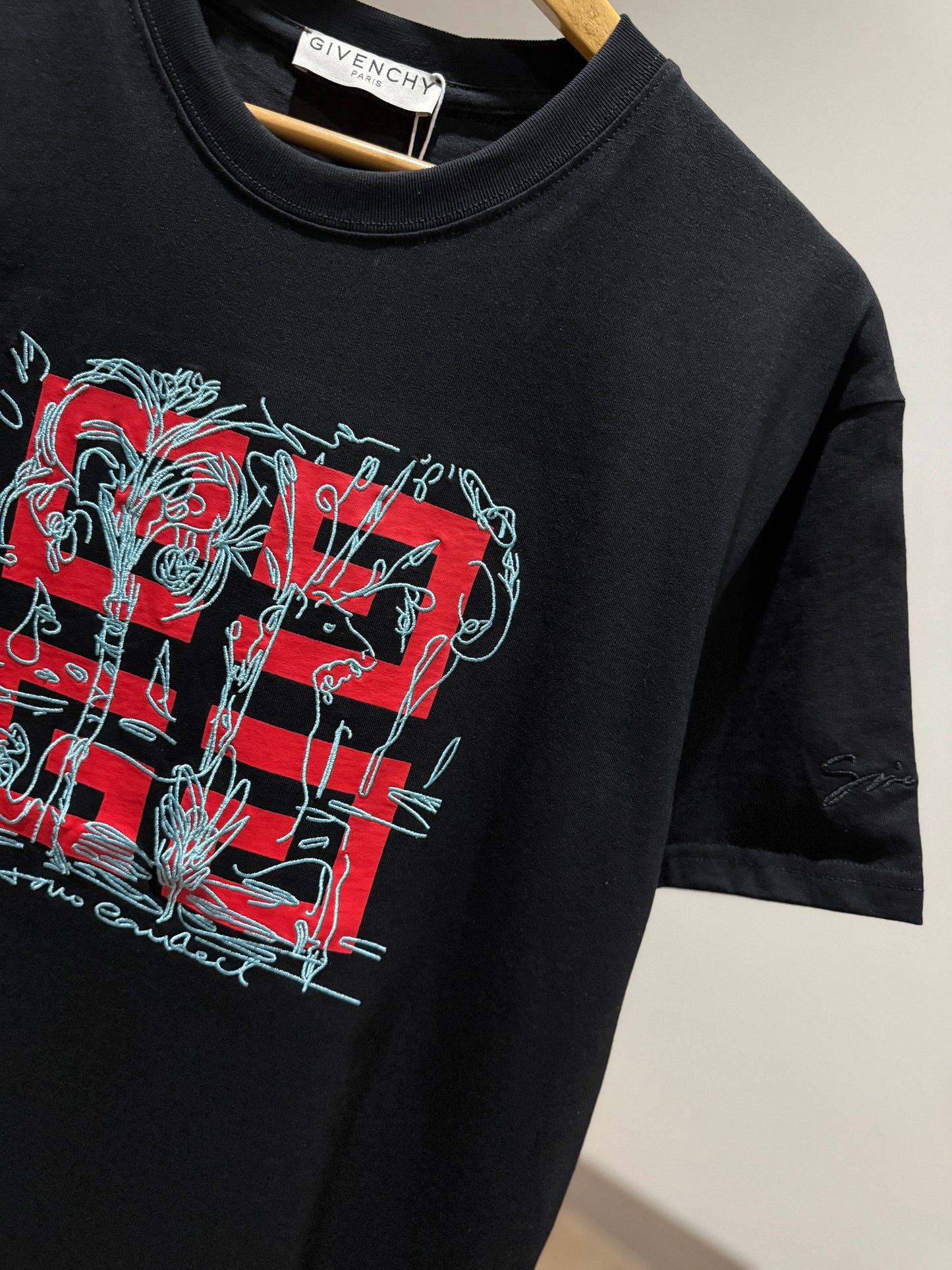 Givenchy 4G T-Shirt