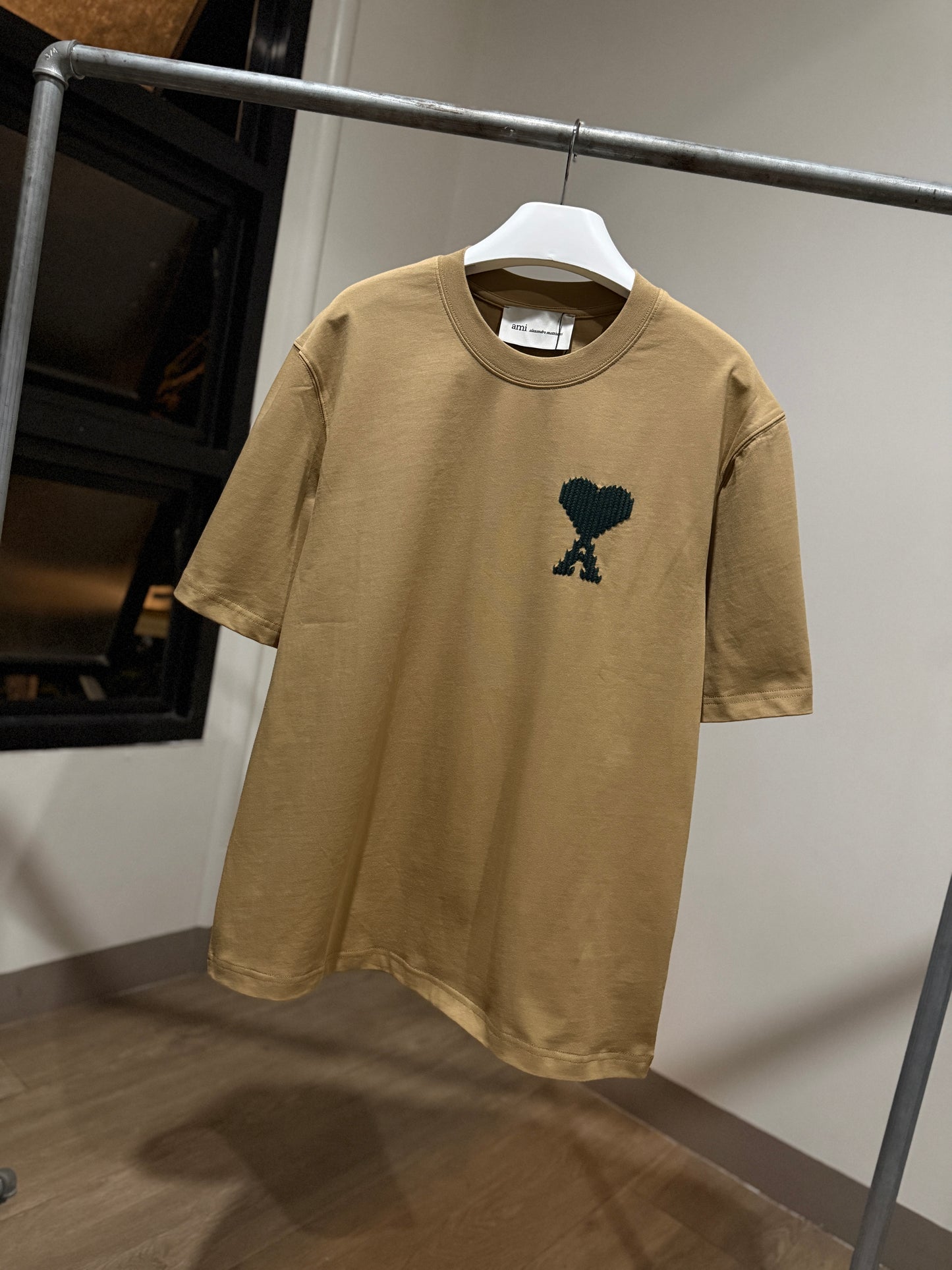 AMI de Coeur T-Shirt (Camel/Evergreen)