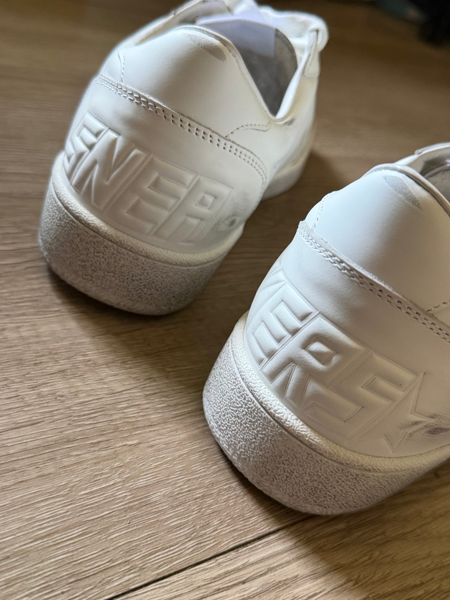 Golden Goose Ballstar (White/White)