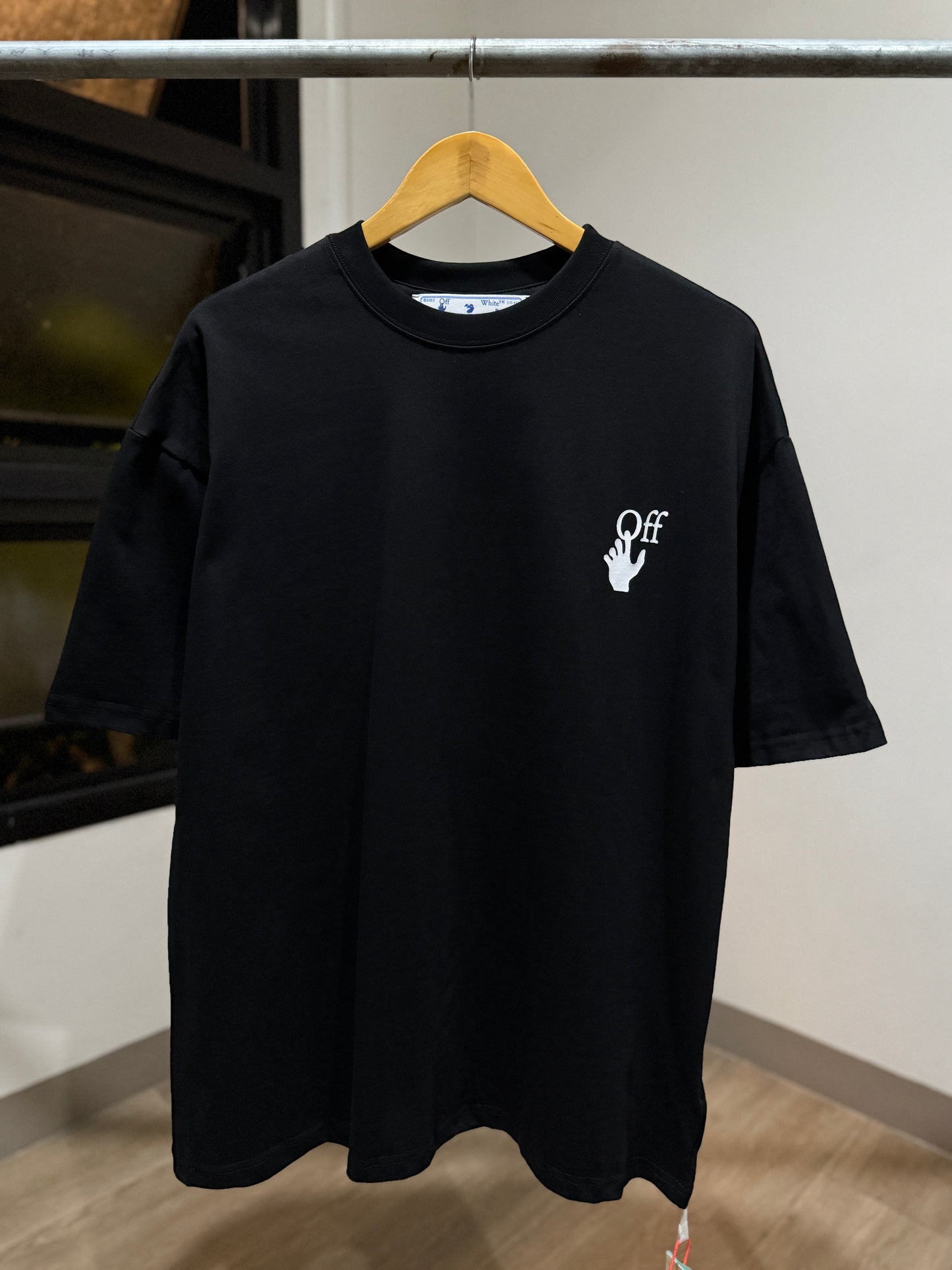 Off-White Gradient Pink Marker Tee (Oversized/Black)