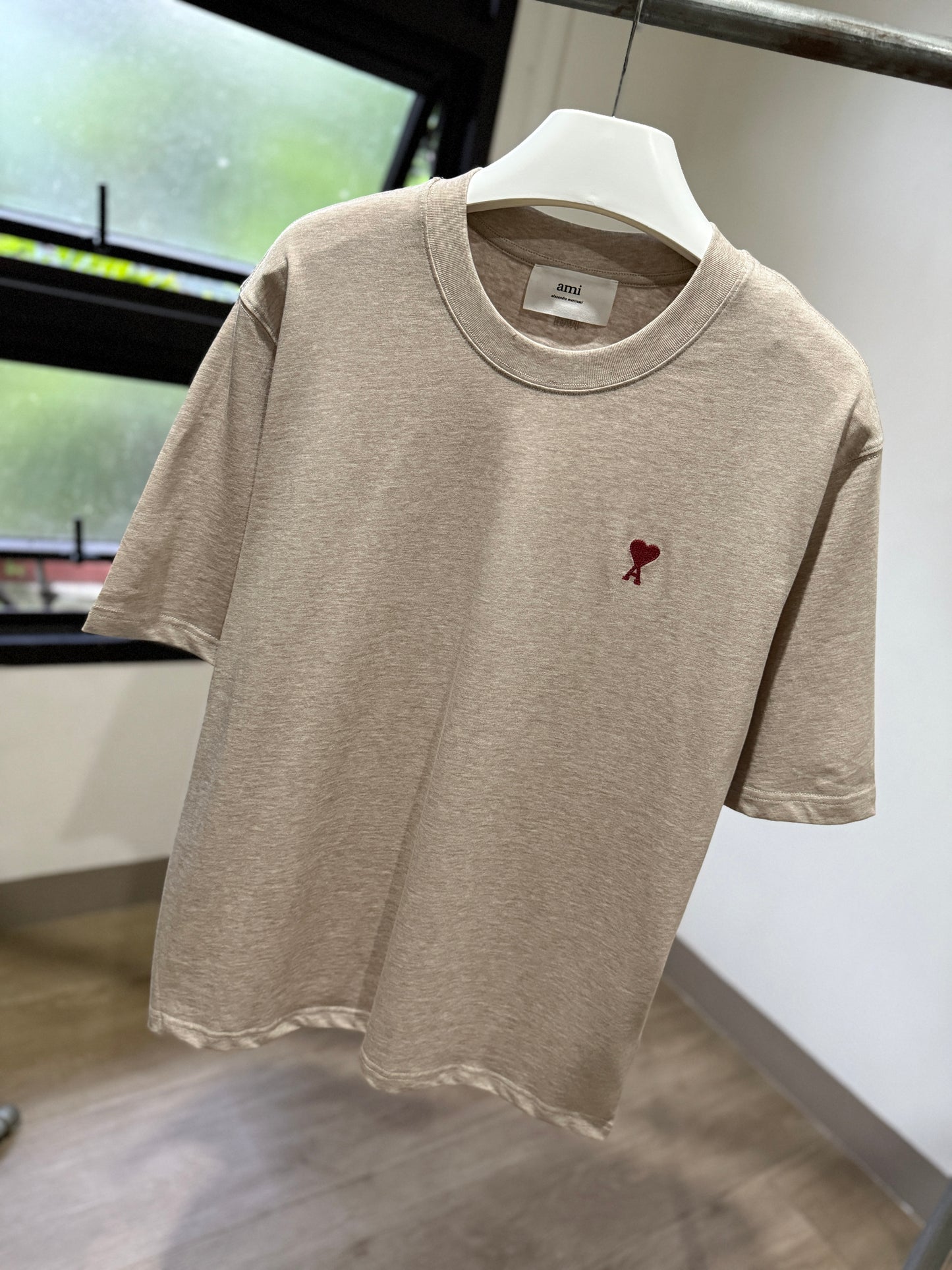 AMI de Coeur T-Shirt (Light Brown)