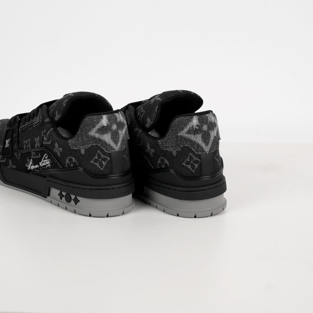 [PREORDER] Louis Vuitton Trainer Sneaker