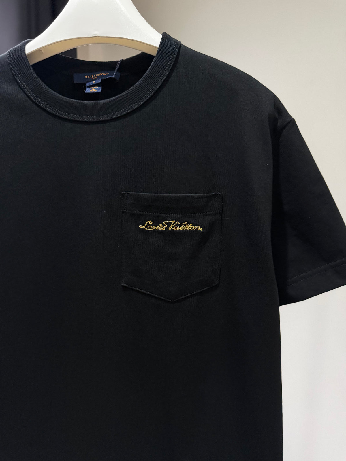 Louis Vuitton Pocket T-Shirt (Black)