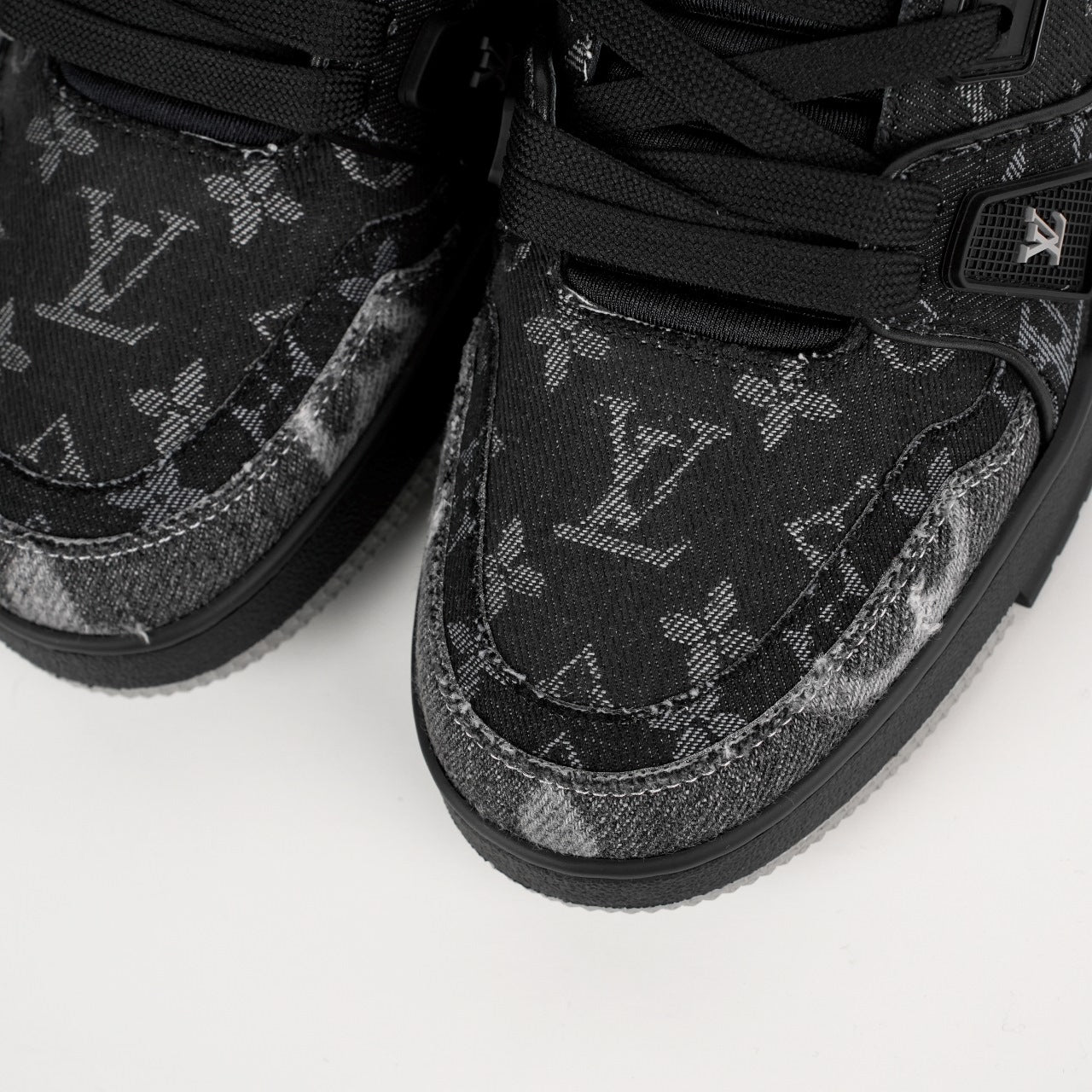[PREORDER] Louis Vuitton Trainer Sneaker