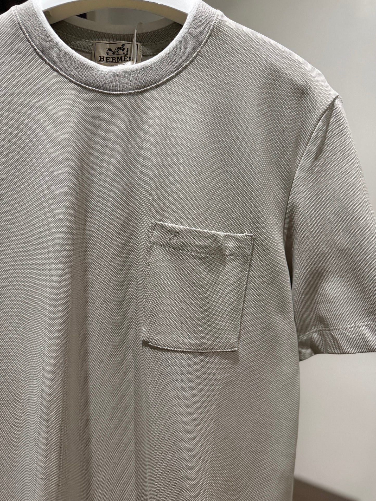 Hermes T-Shirt (Mastic)