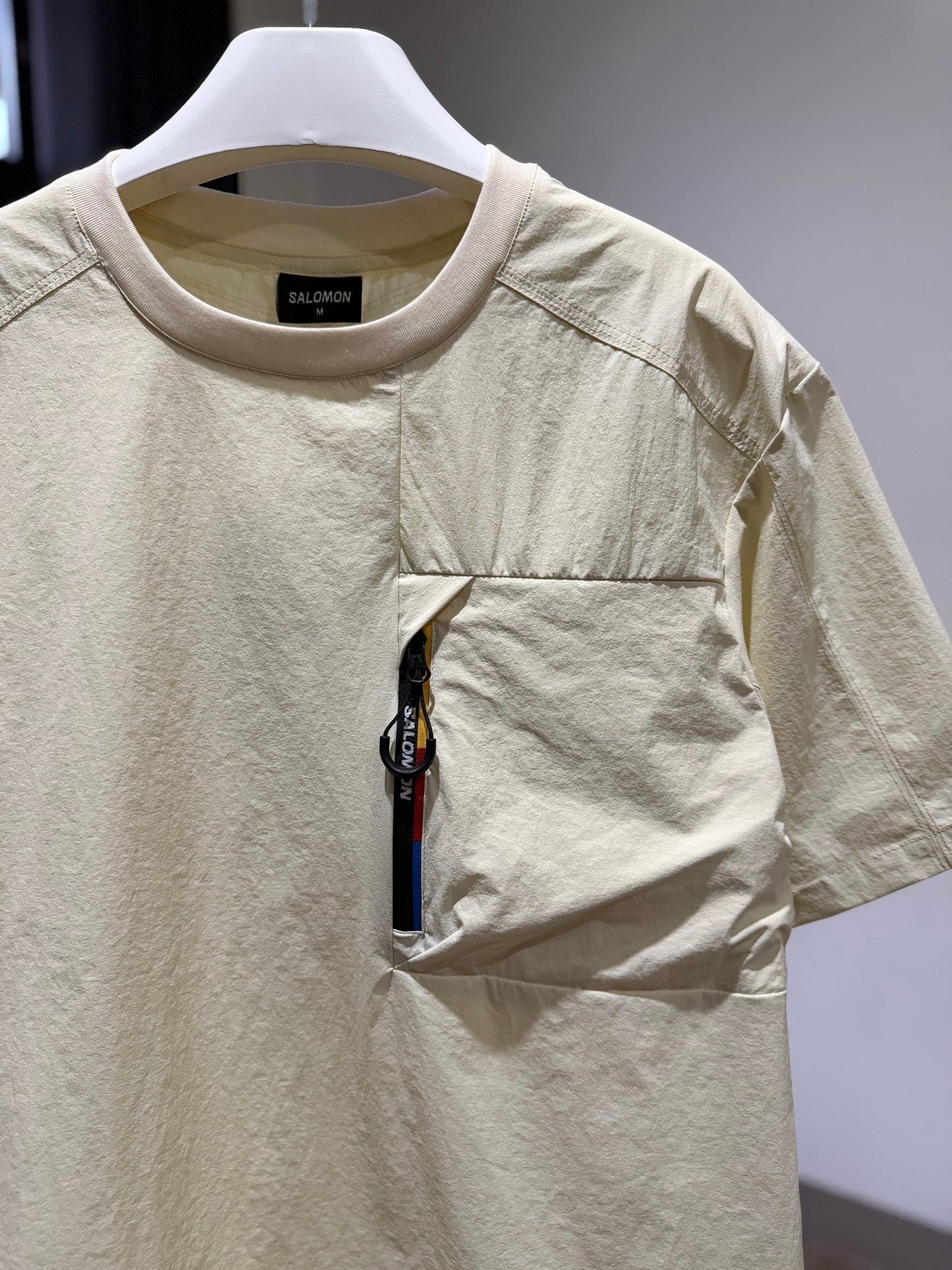 Salomon Pocket Blast Cool Touch Tees (Cream)