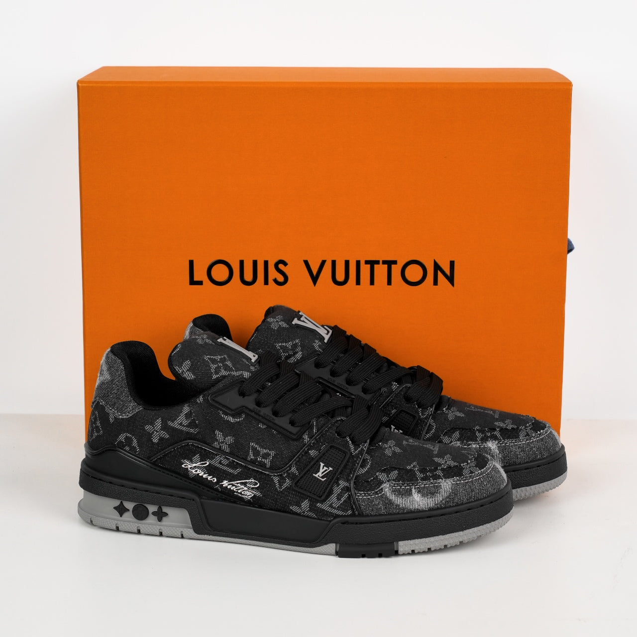 [PREORDER] Louis Vuitton Trainer Sneaker