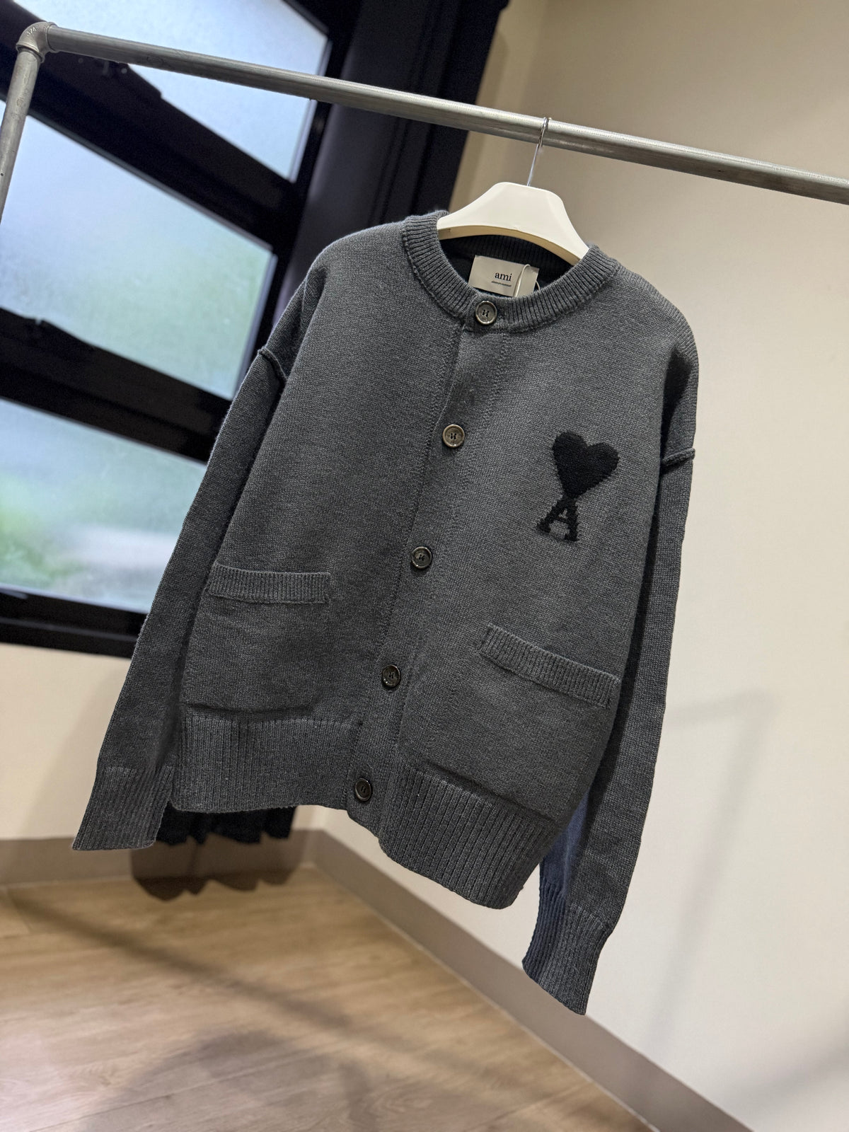 AMI de Coeur Cardigan (Gray)