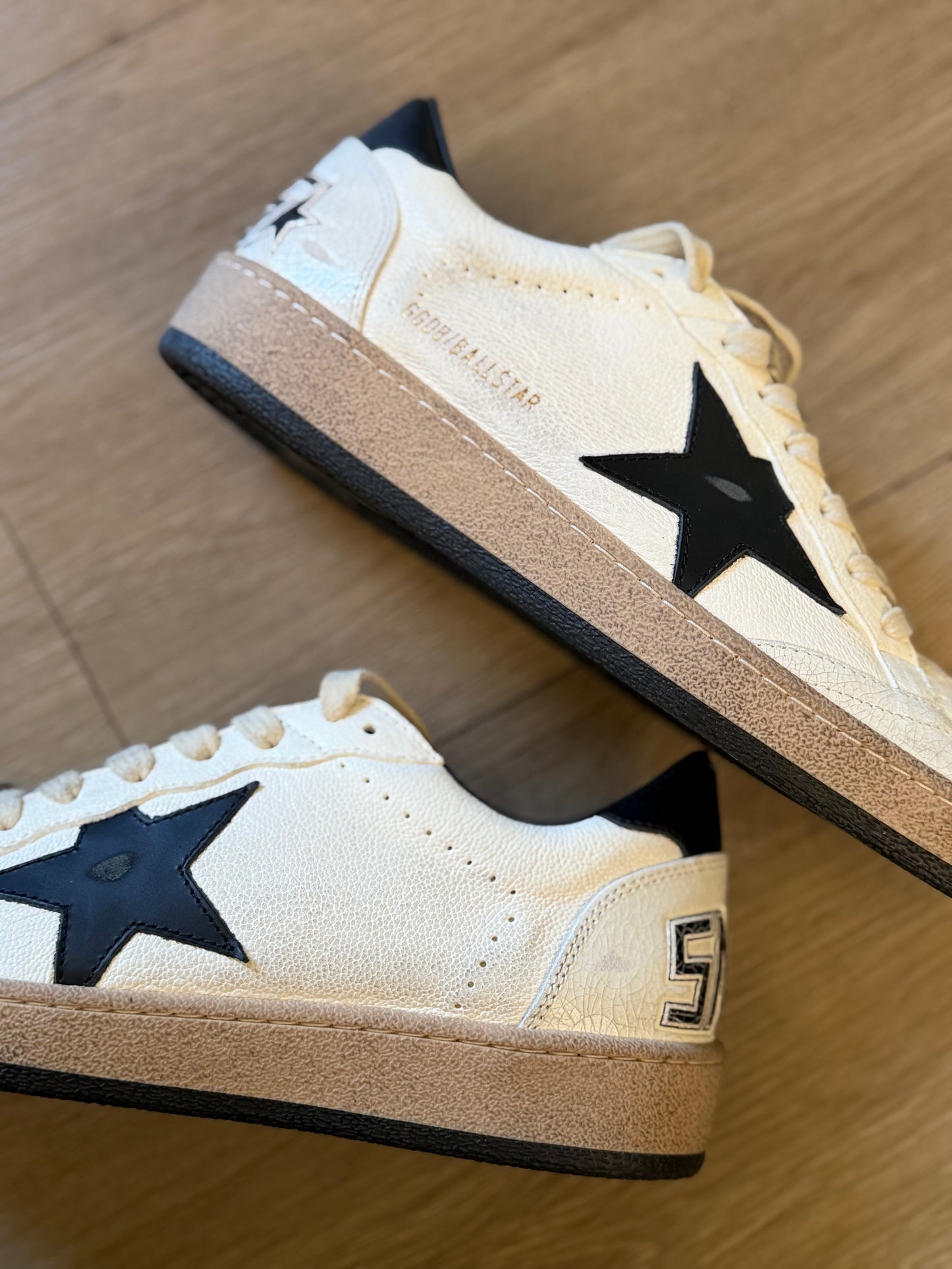 Golden Goose Ballstar (Black)