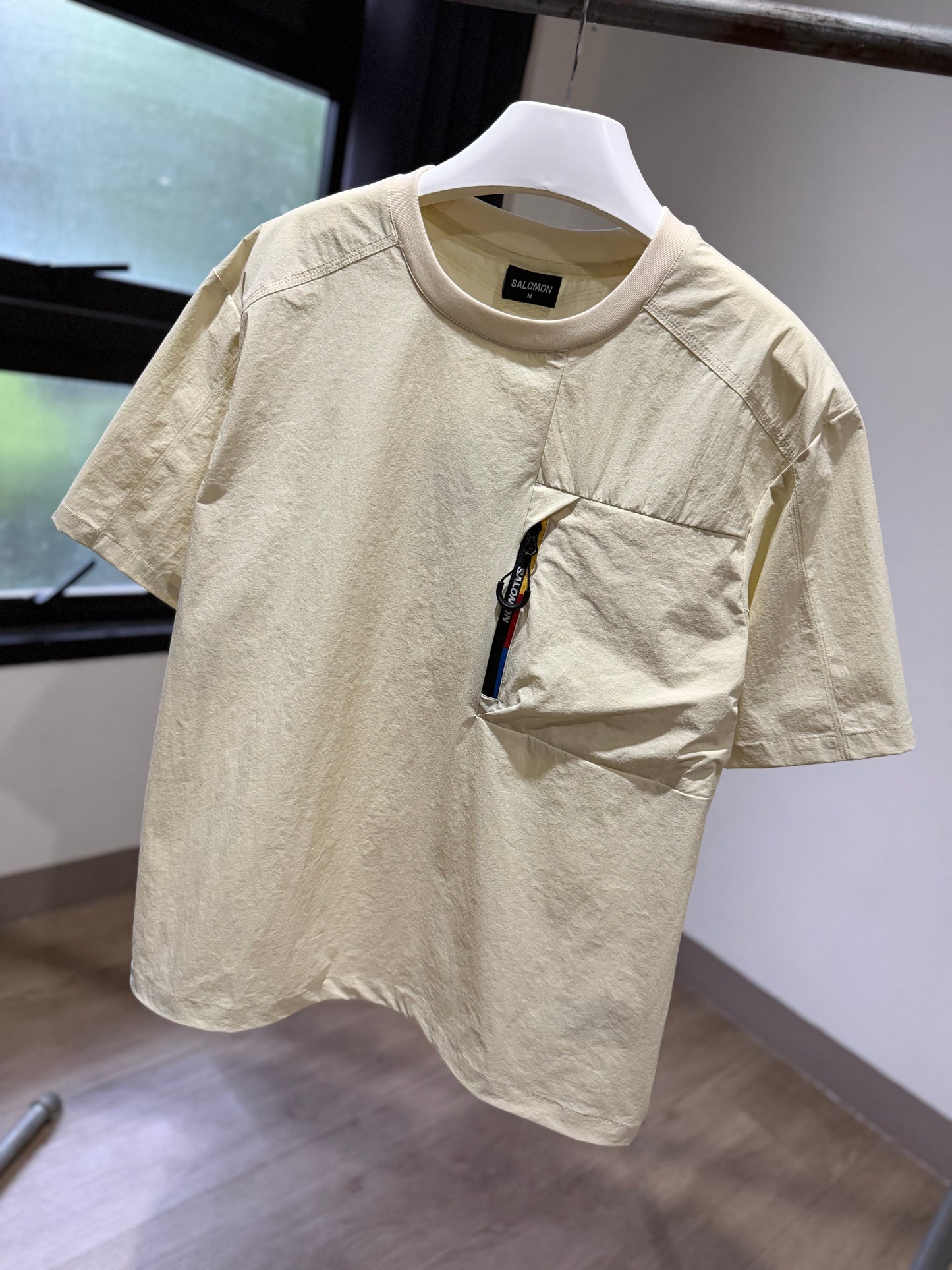 Salomon Pocket Blast Cool Touch Tees (Cream)