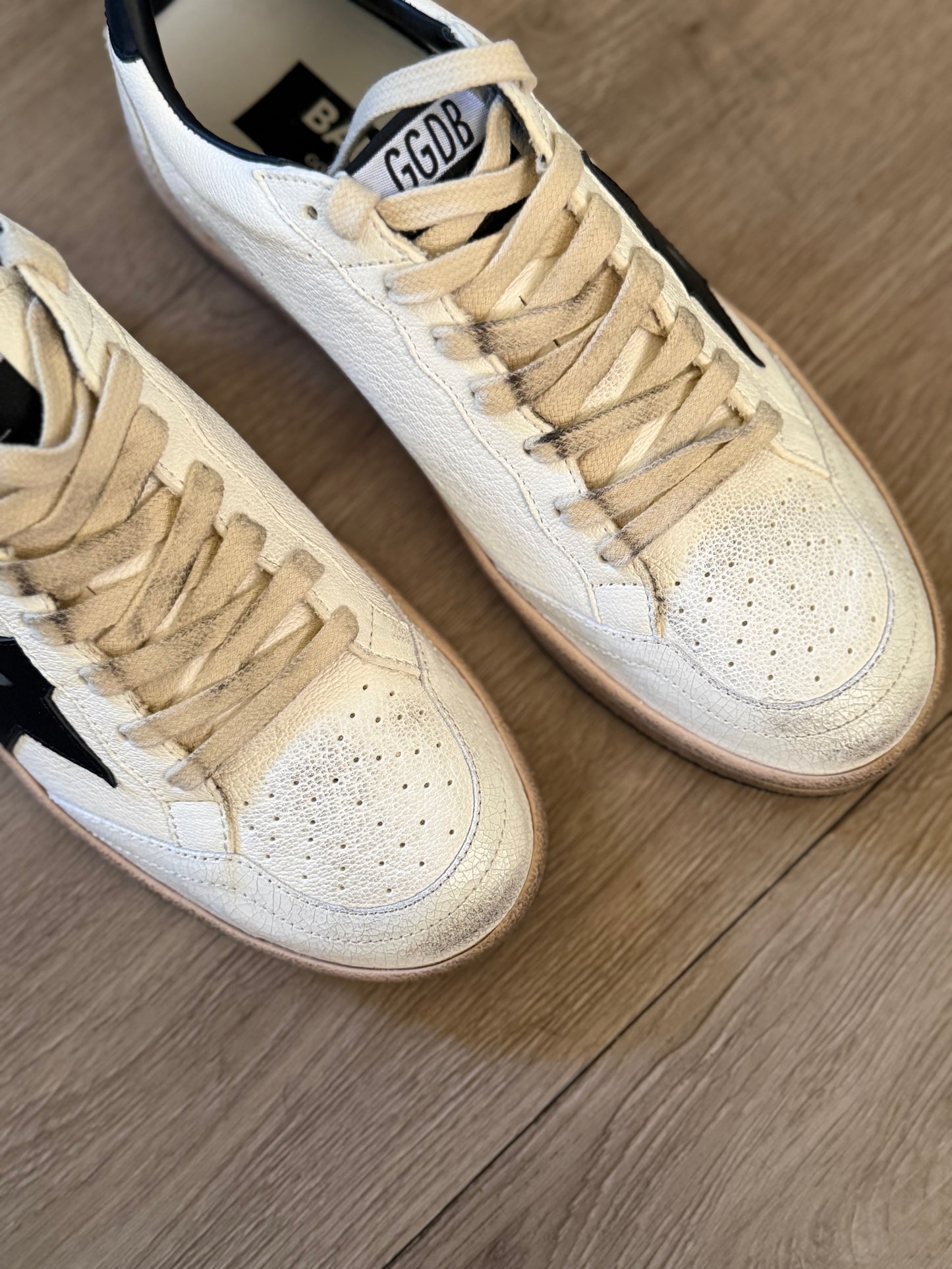 Golden Goose Ballstar (Black)