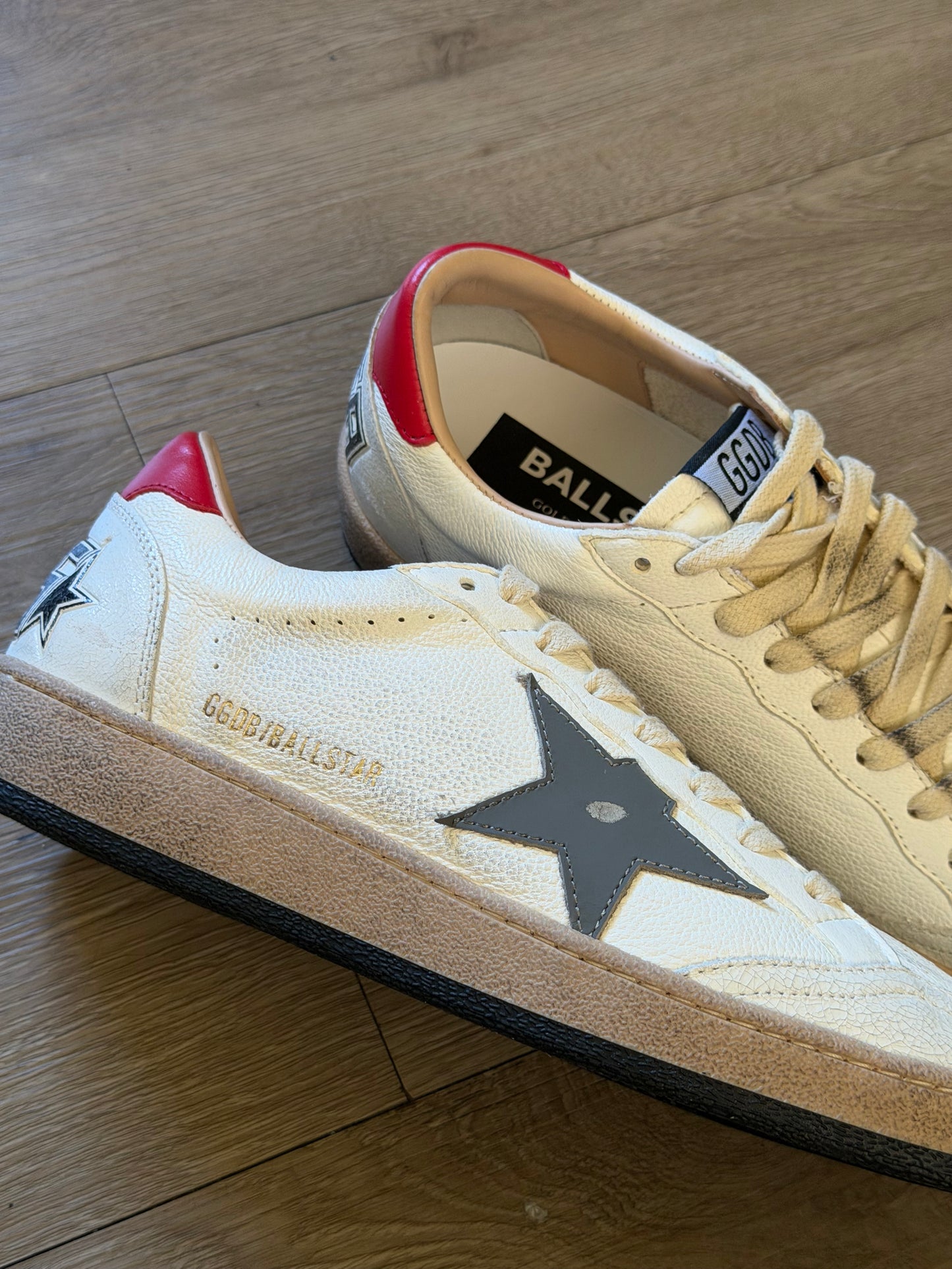 Golden Goose Ballstar (Red/Gray)