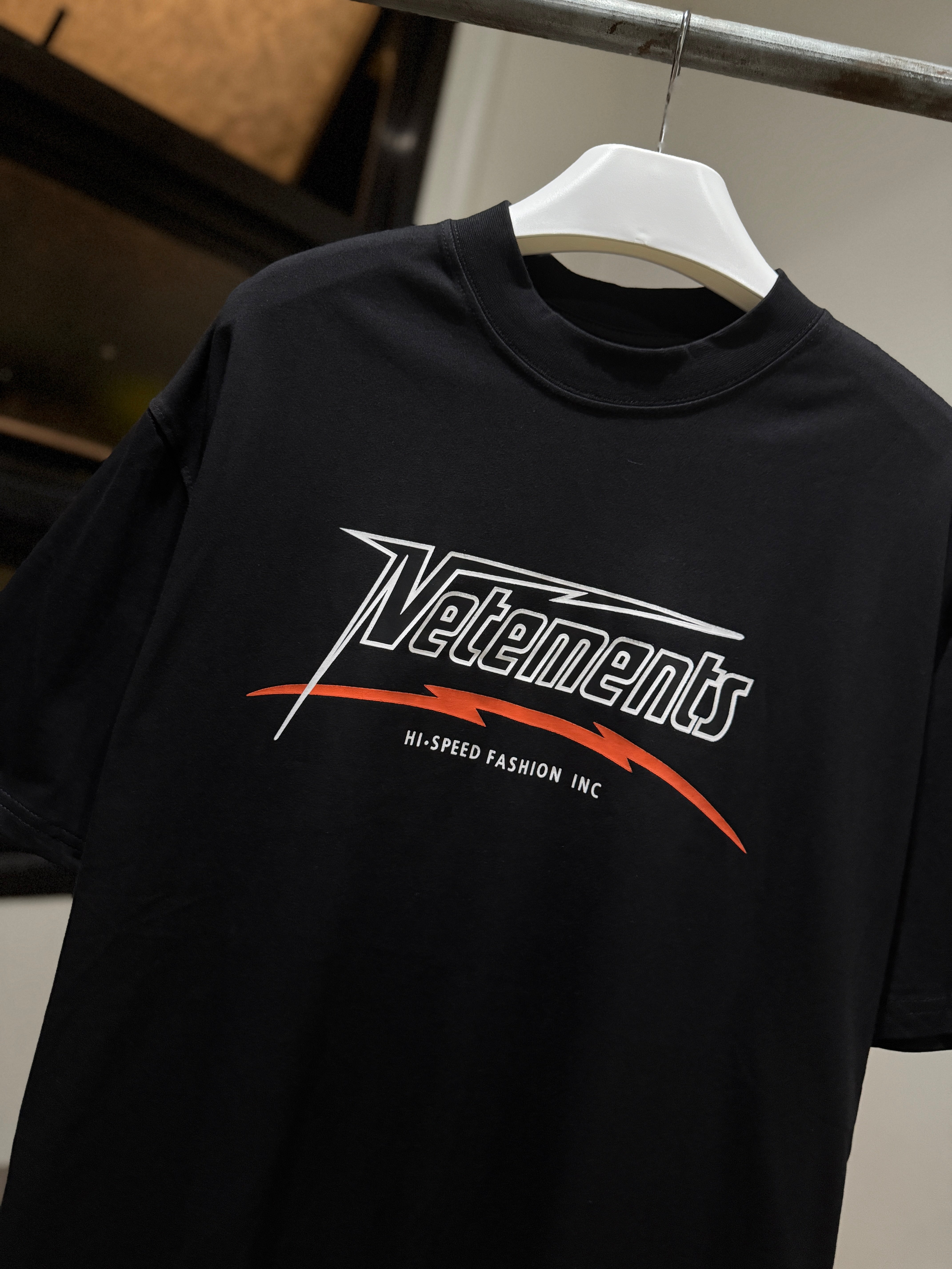 ヴェトモン VETEMENT HI-SPEED Tシャツ ハイスピード ヴェトモン VETEMENT HI-SPEED Tシャツ ハイスピード - メルカリ