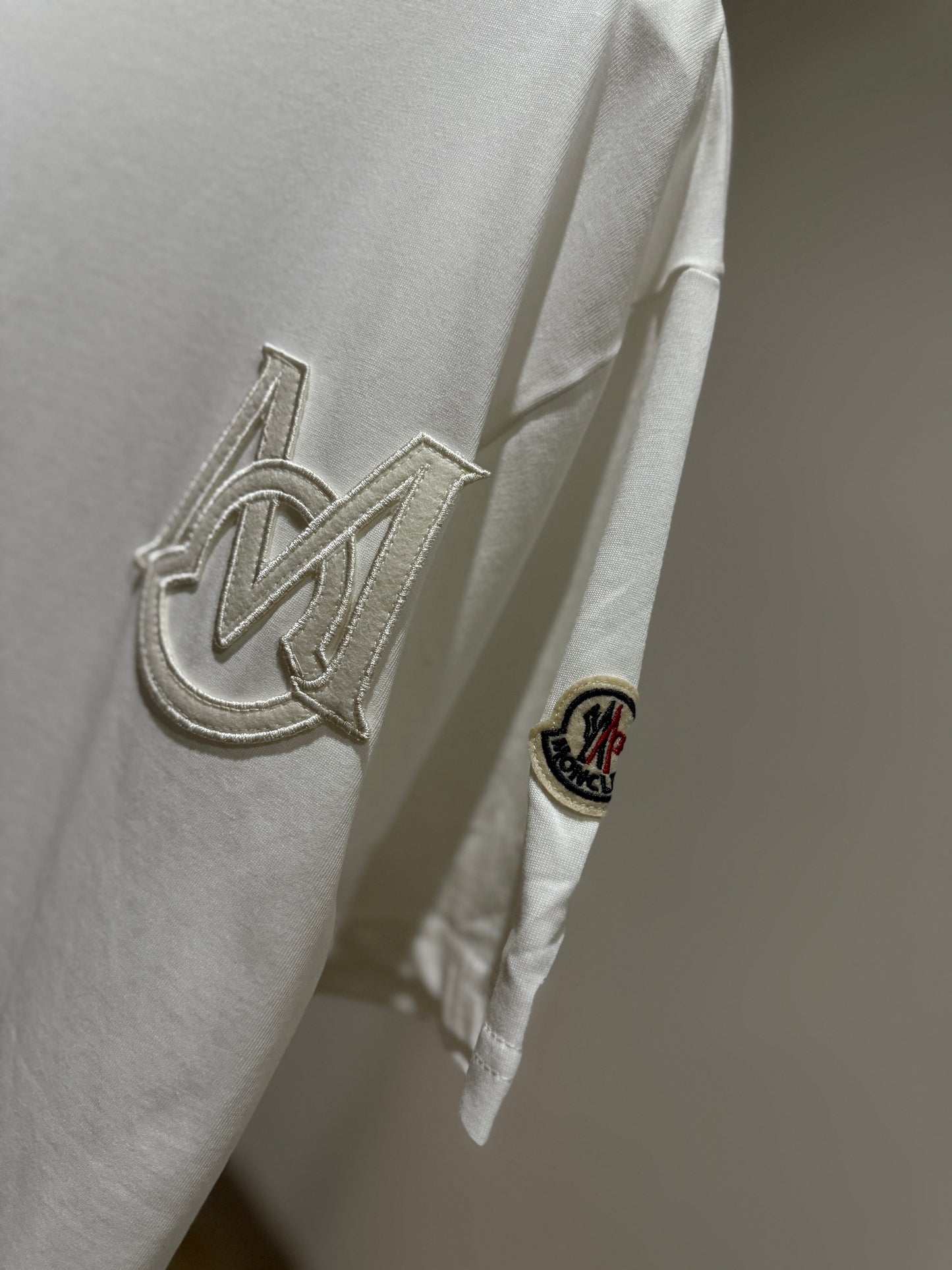 Moncler Logo Patch T-Shirt (White)