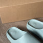 Yeezy Slides Salt [GX]