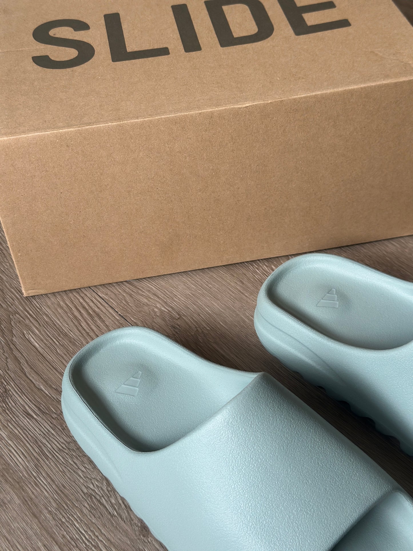 Yeezy Slides Salt [GX]