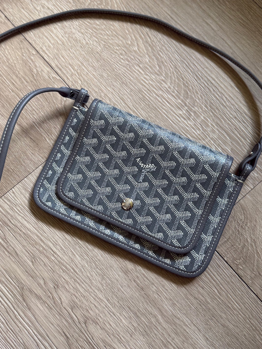 Goyard Plumet Pouch Wallet (Gray)