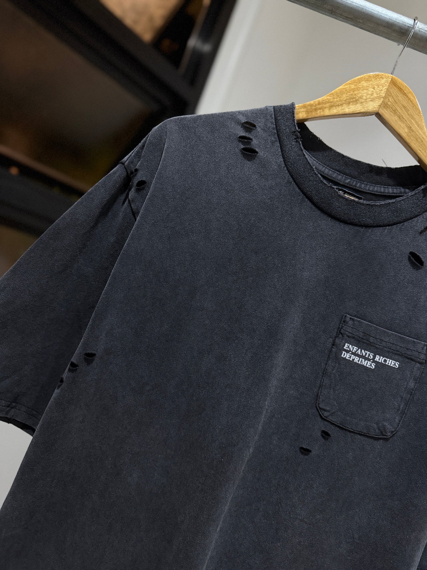 Enfants Riches Déprimés Pocket Tee