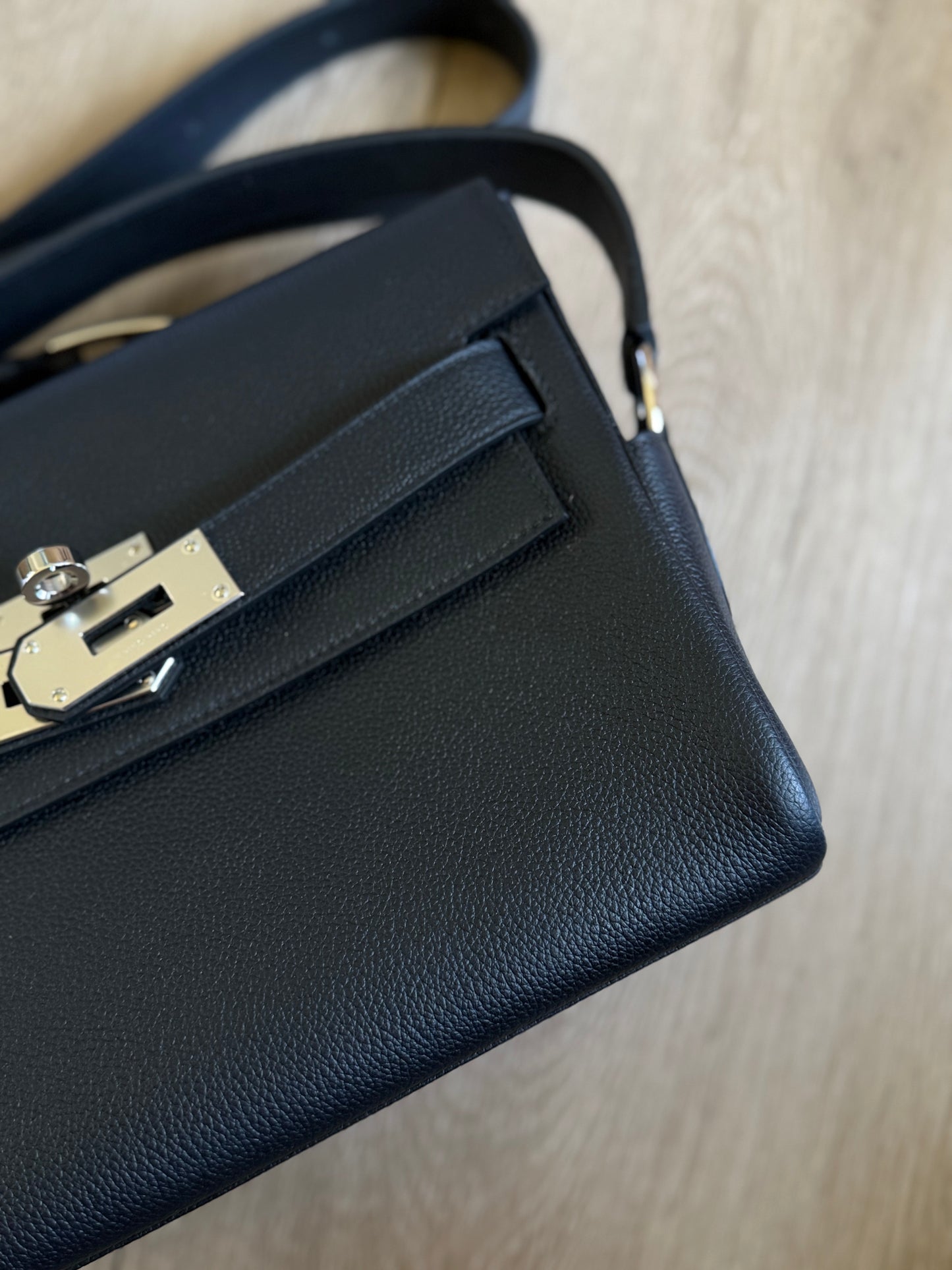 Hermes Kelly Messenger (Black/25)
