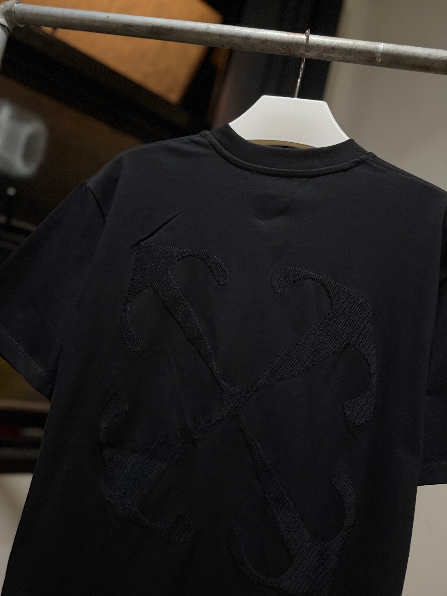 Off-White Embroidered Arrow Tee (Black)