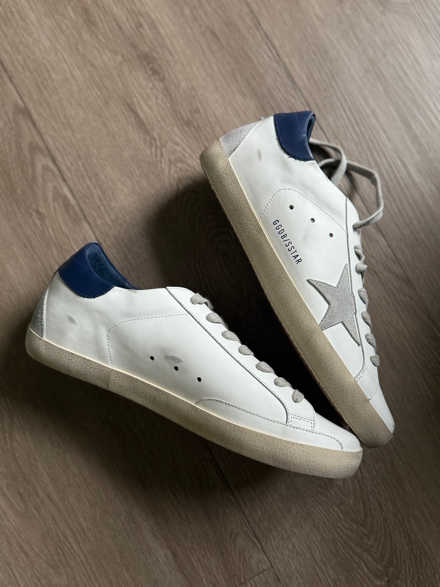 Golden Goose Superstar (White/Navy)