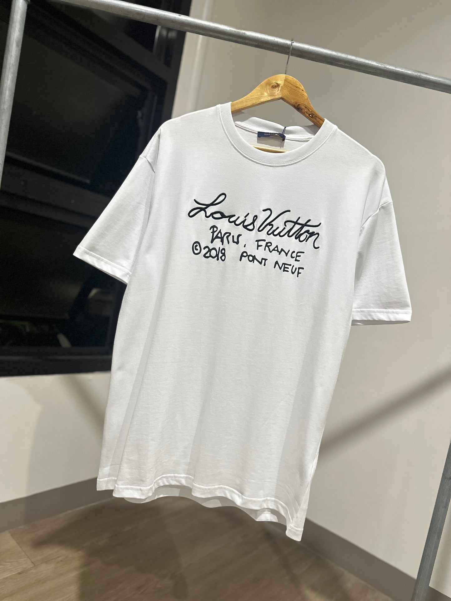 Louis Vuitton T-Shirt (White)