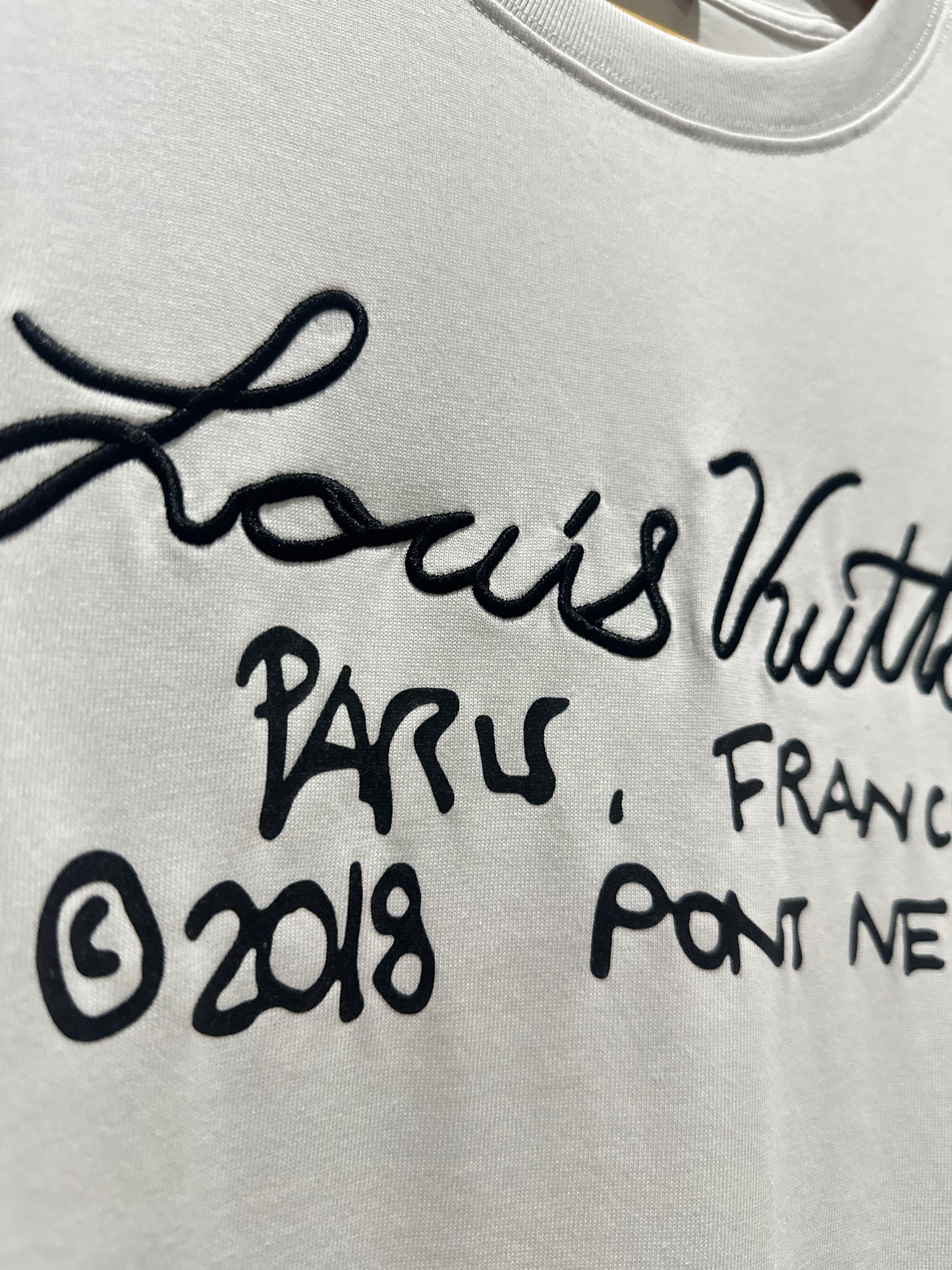Louis Vuitton T-Shirt (White)