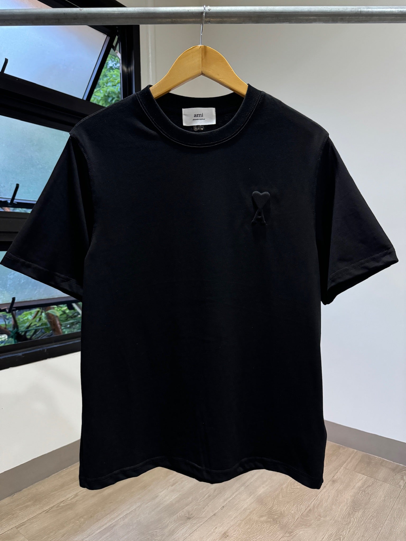 激安の AMI Paris T-Shirt (Oversized/Embossed Logo) – Dad from MNL トップス