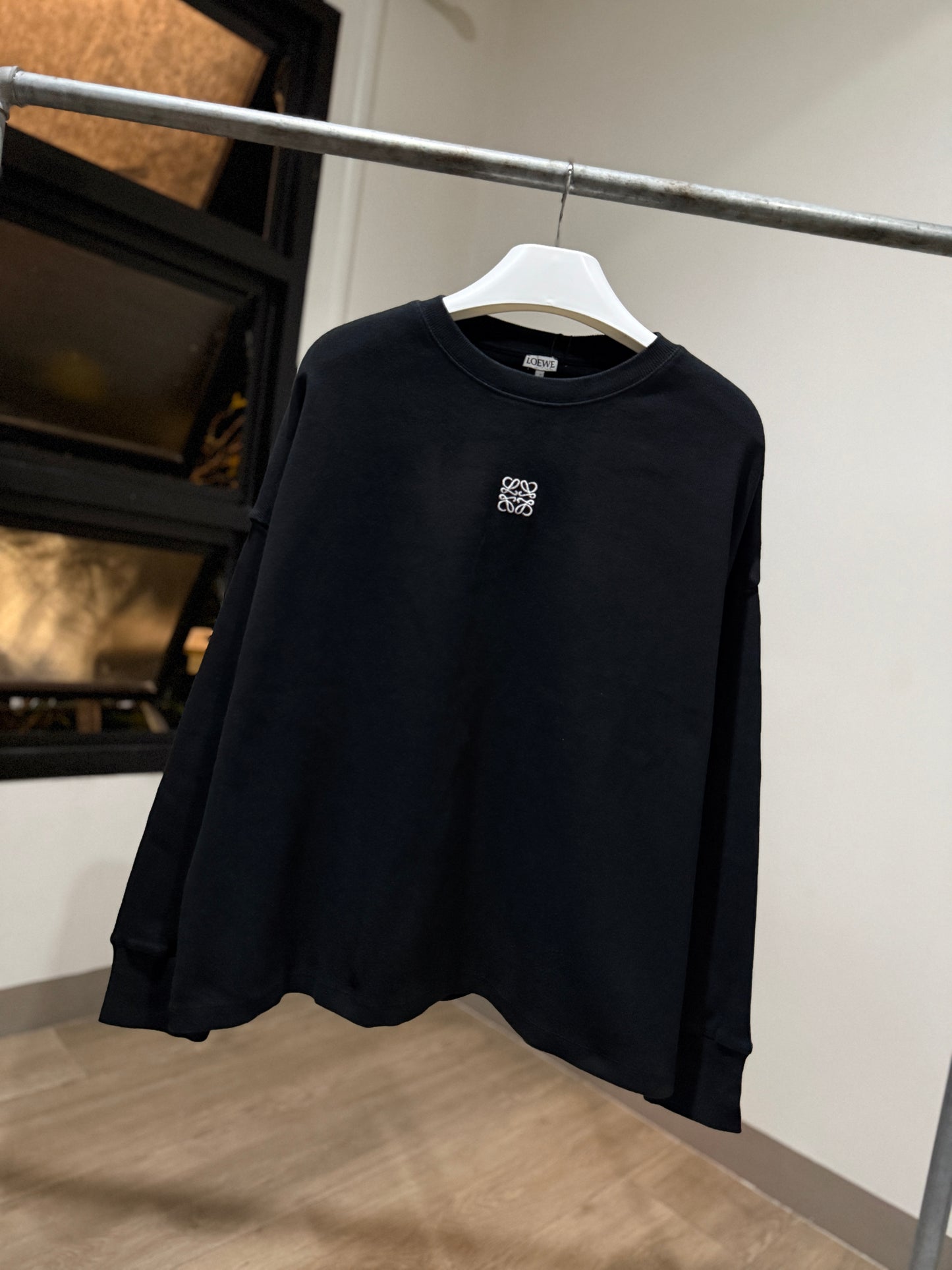 Loewe Anagram Long-sleeve Shirt (Black)