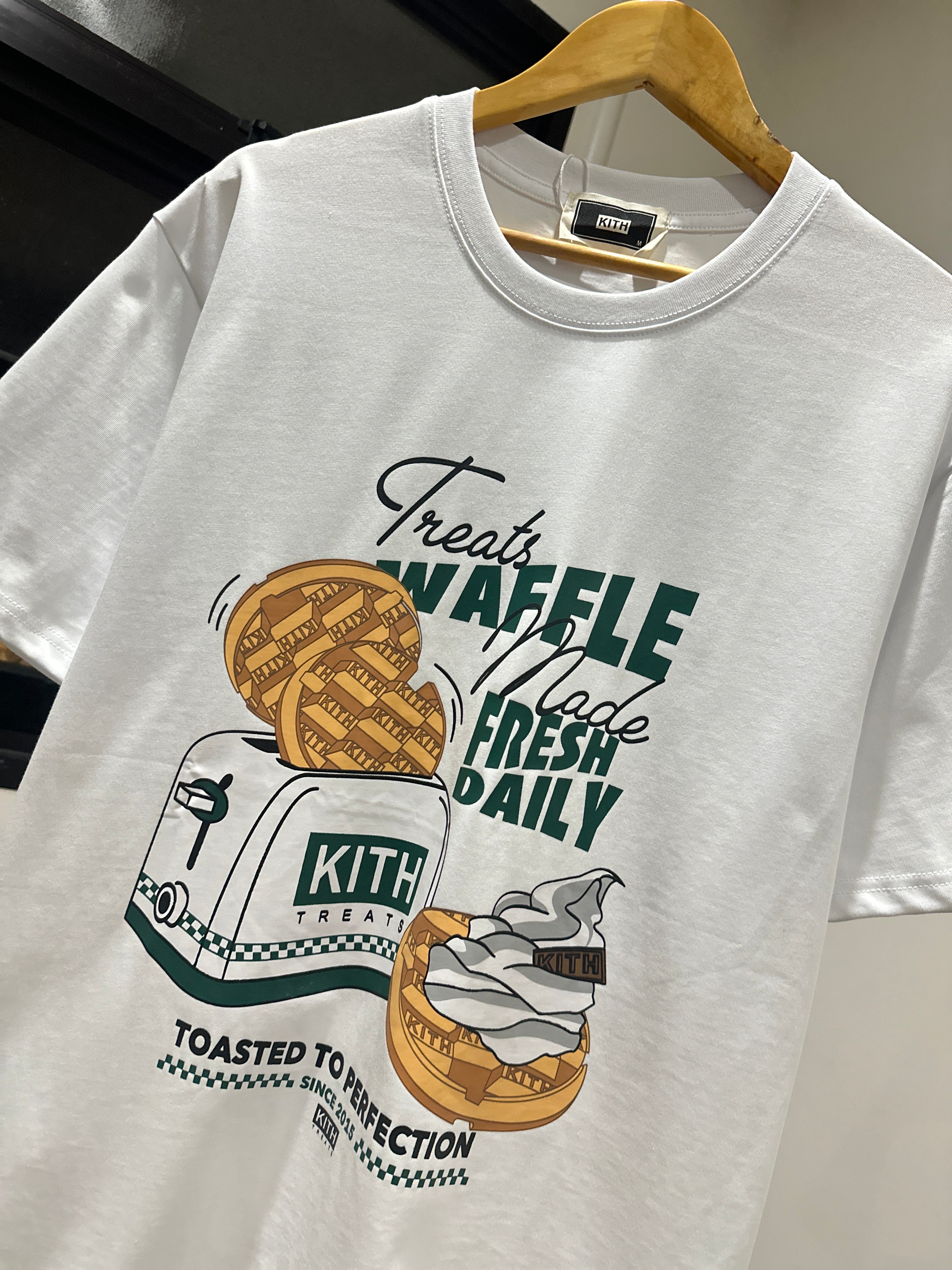 Kith Treats Waffle Vintage Long Sleeve Tee - White – Kith Canada