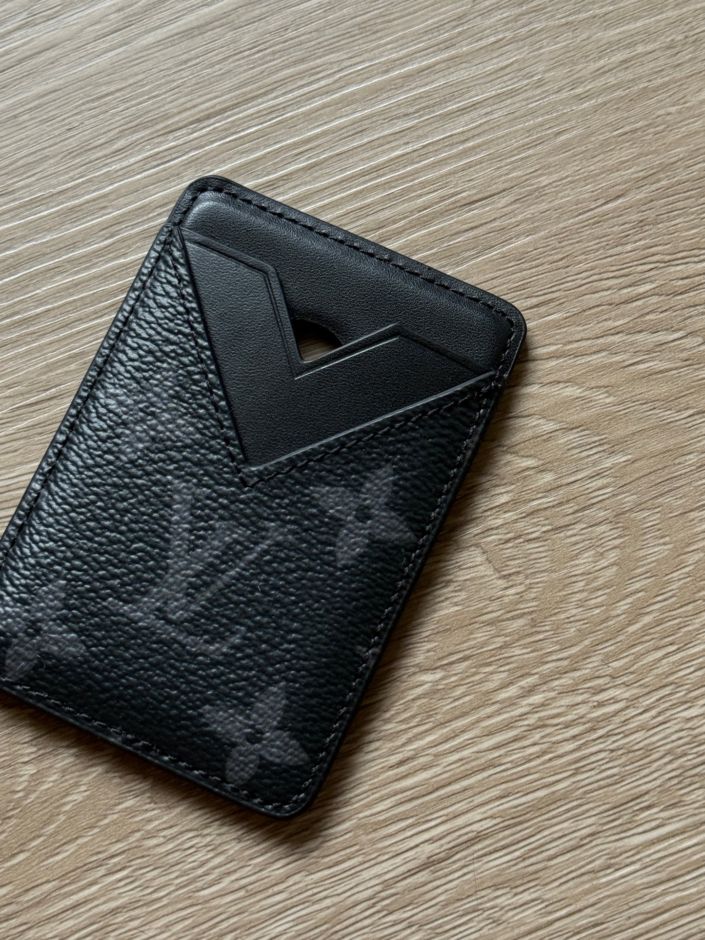 Louis Vuitton Porte-Cartes Manget (Monogram Eclipse)
