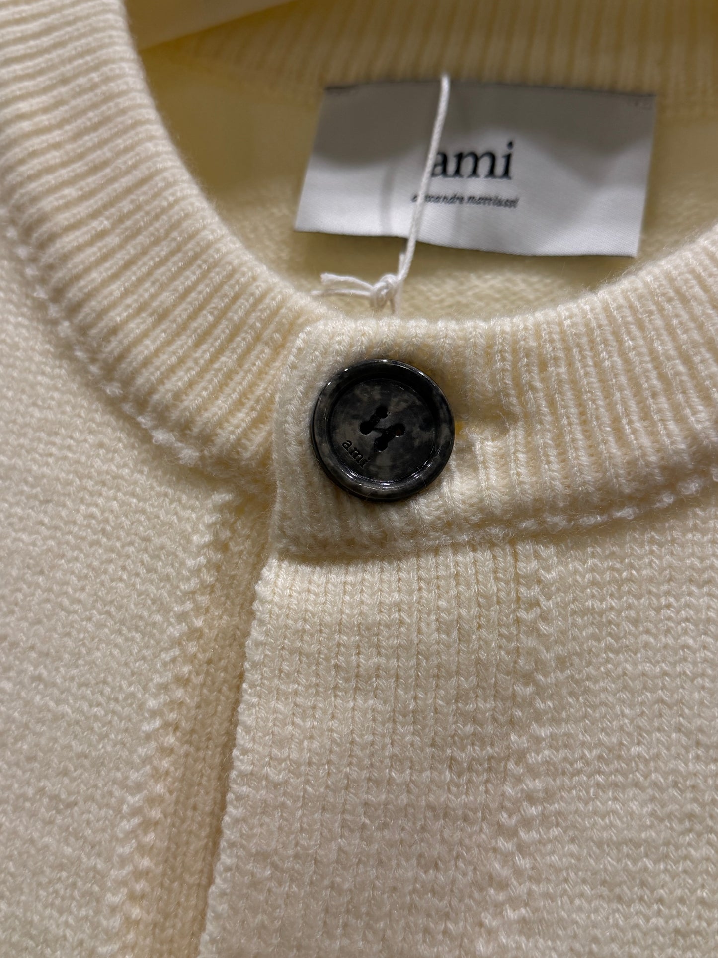 AMI de Coeur Cardigan (Apricot)