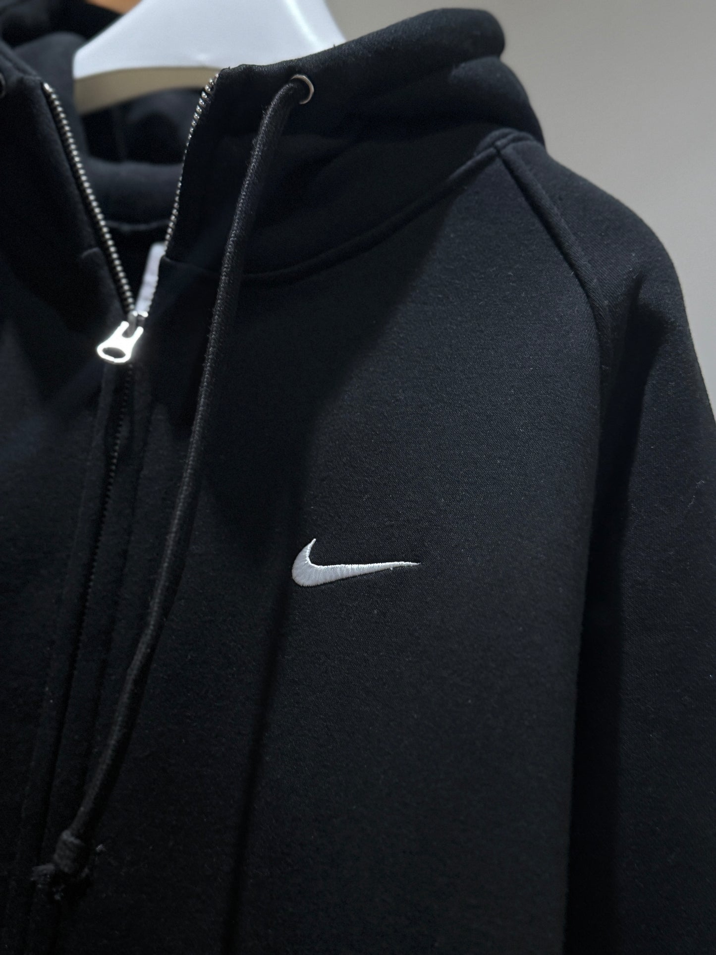 Supreme | Nike Zip Up Hooded Sweatshirt (Black)