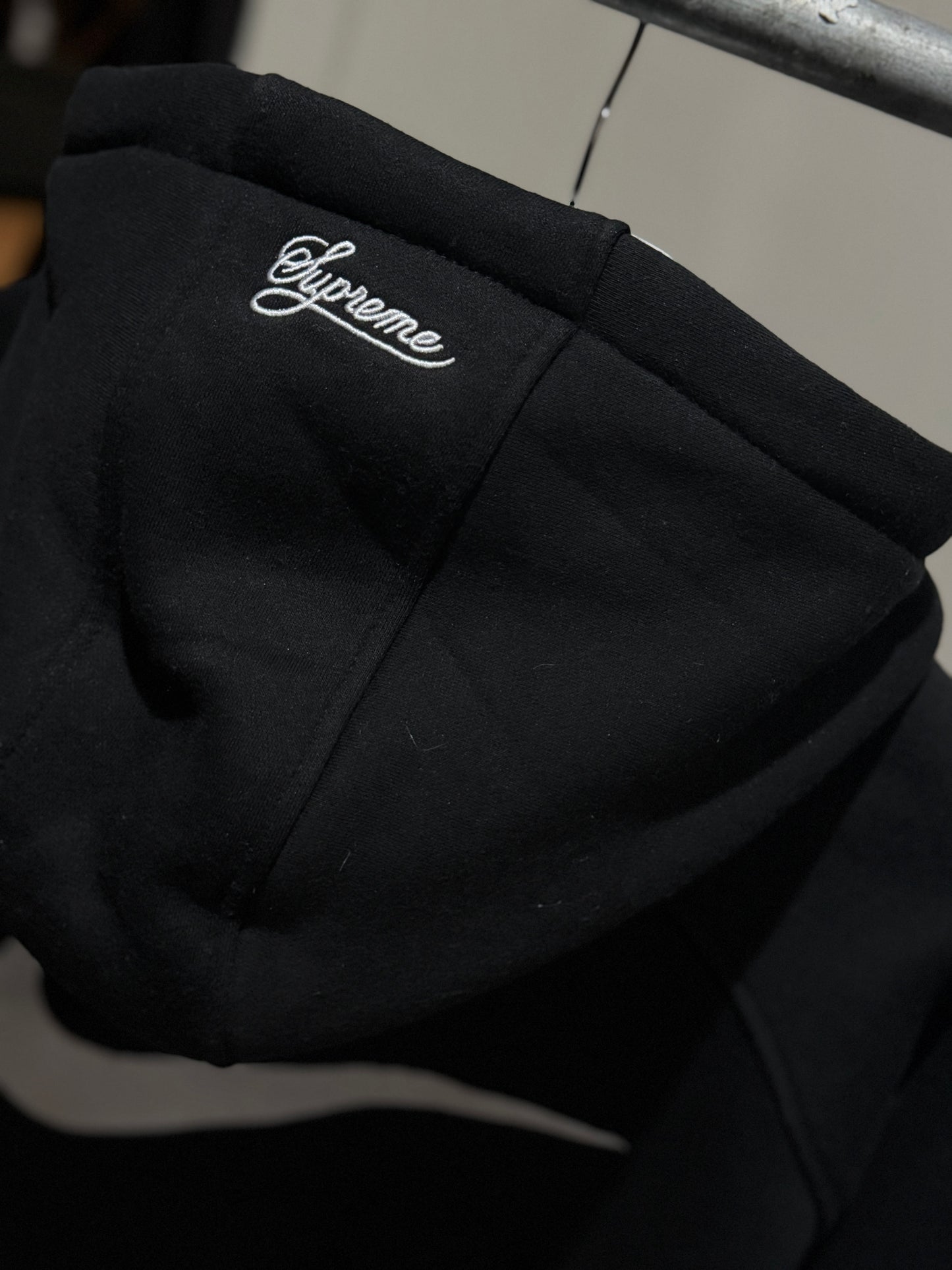 Supreme | Nike Zip Up Hooded Sweatshirt (Black)