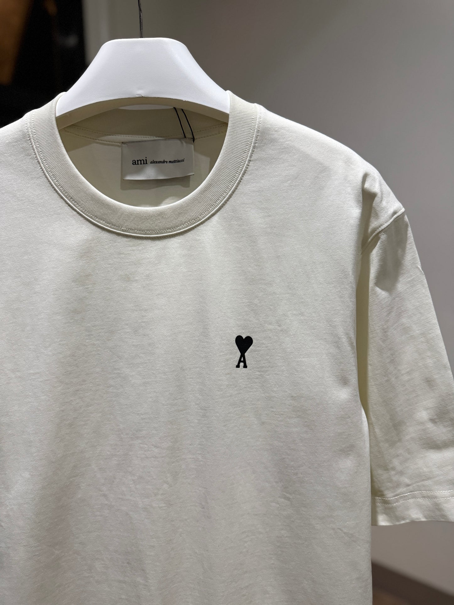 AMI de Coeur Place Des Victoires T-Shirt (White Cream)