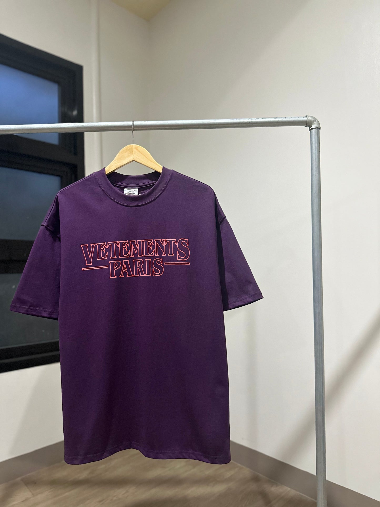 Vetements Paris Oversized T-Shirt