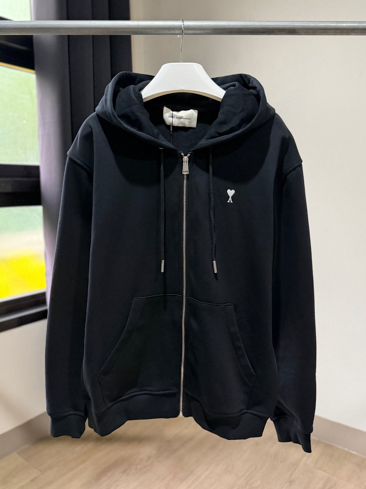 AMI de Coeur Zipped Hoodie (Black)