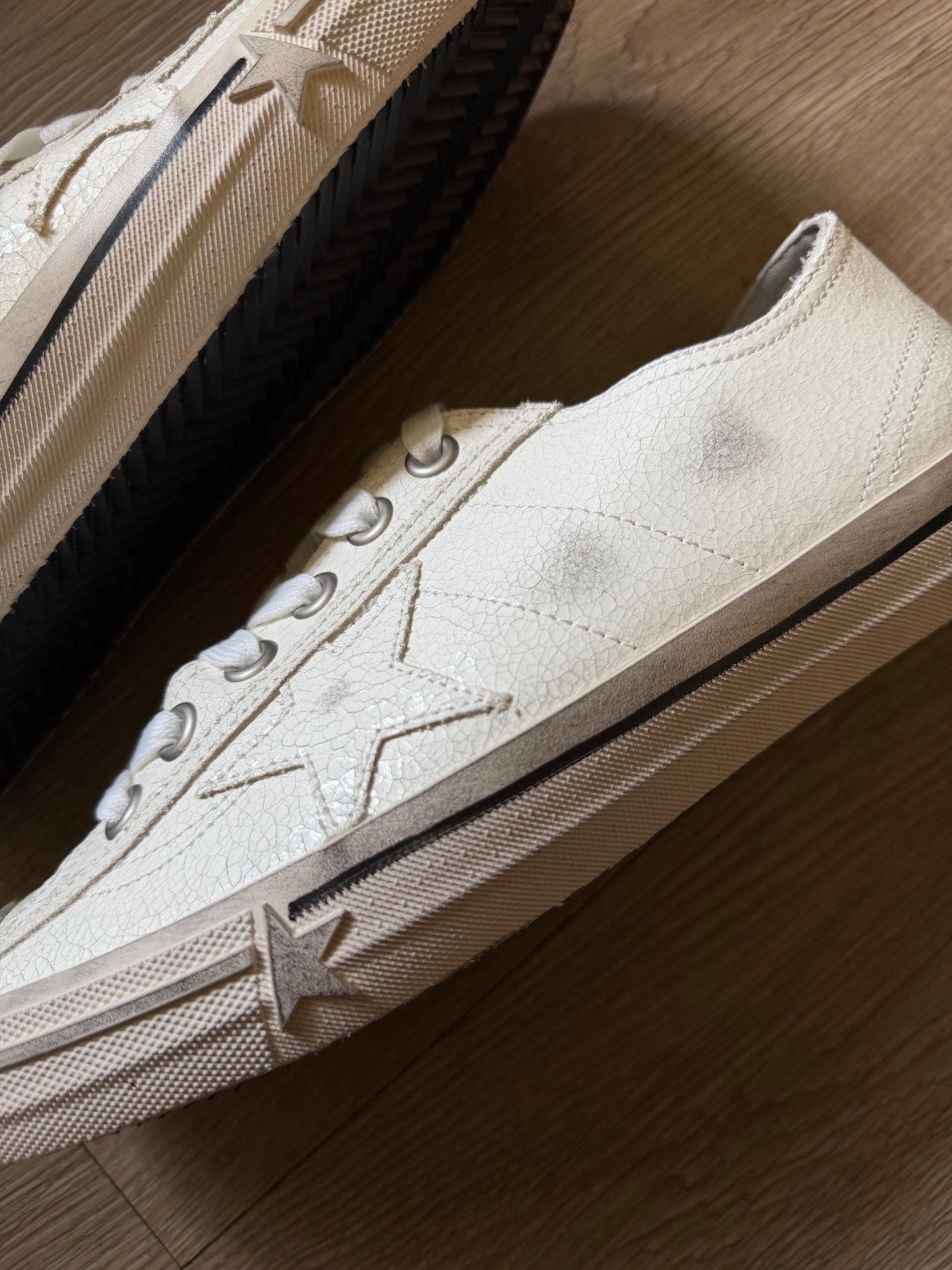 Golden Goose VStar II (White)