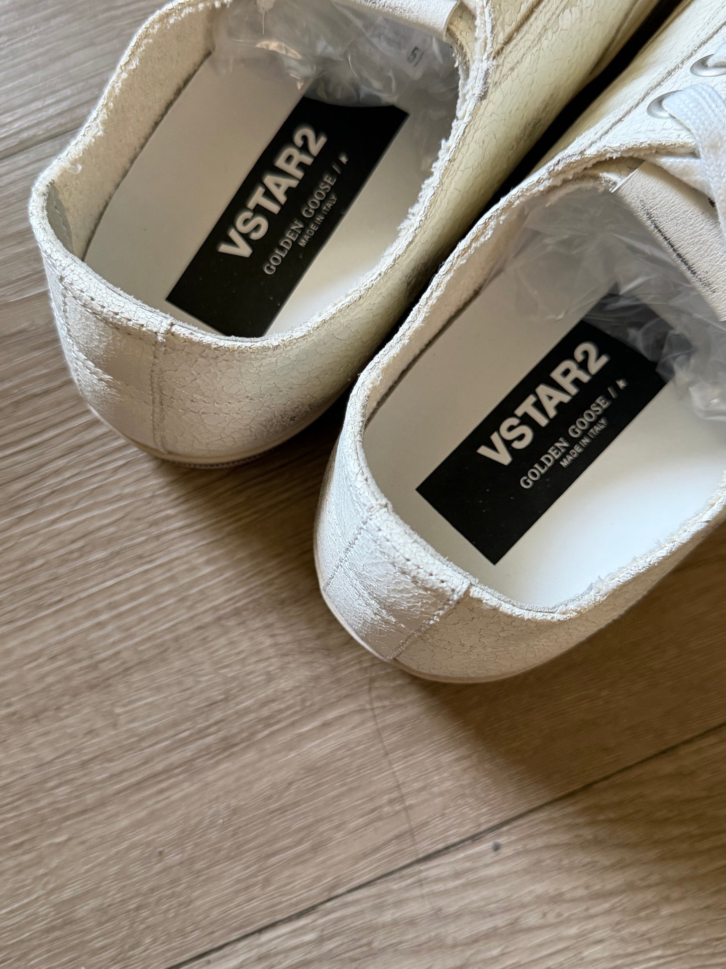 Golden Goose VStar II (White)