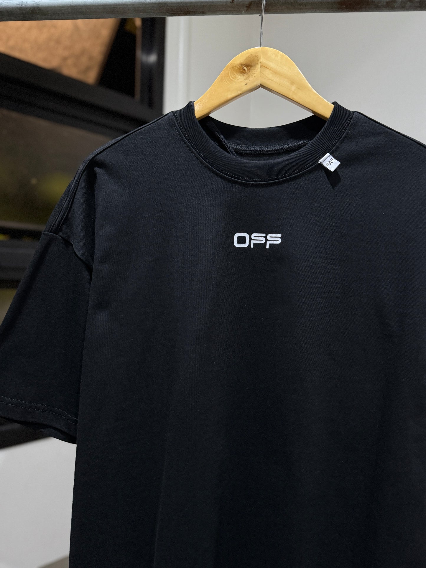 Off-White Caravaggio Square Tee (Oversized/Black)