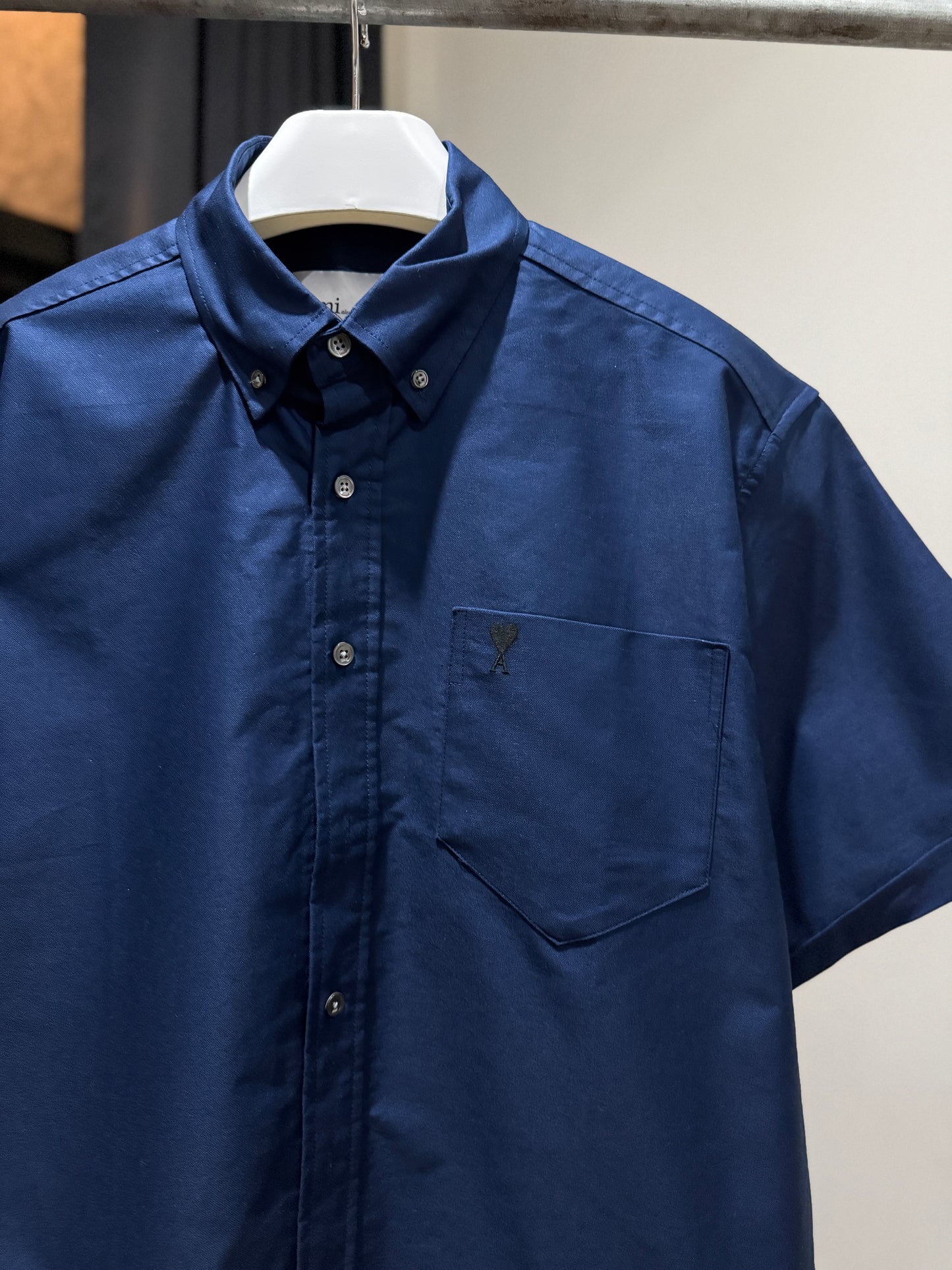 AMI de Coeur Embroidered Cotton Boxy Shirt (Boxy/Navy)