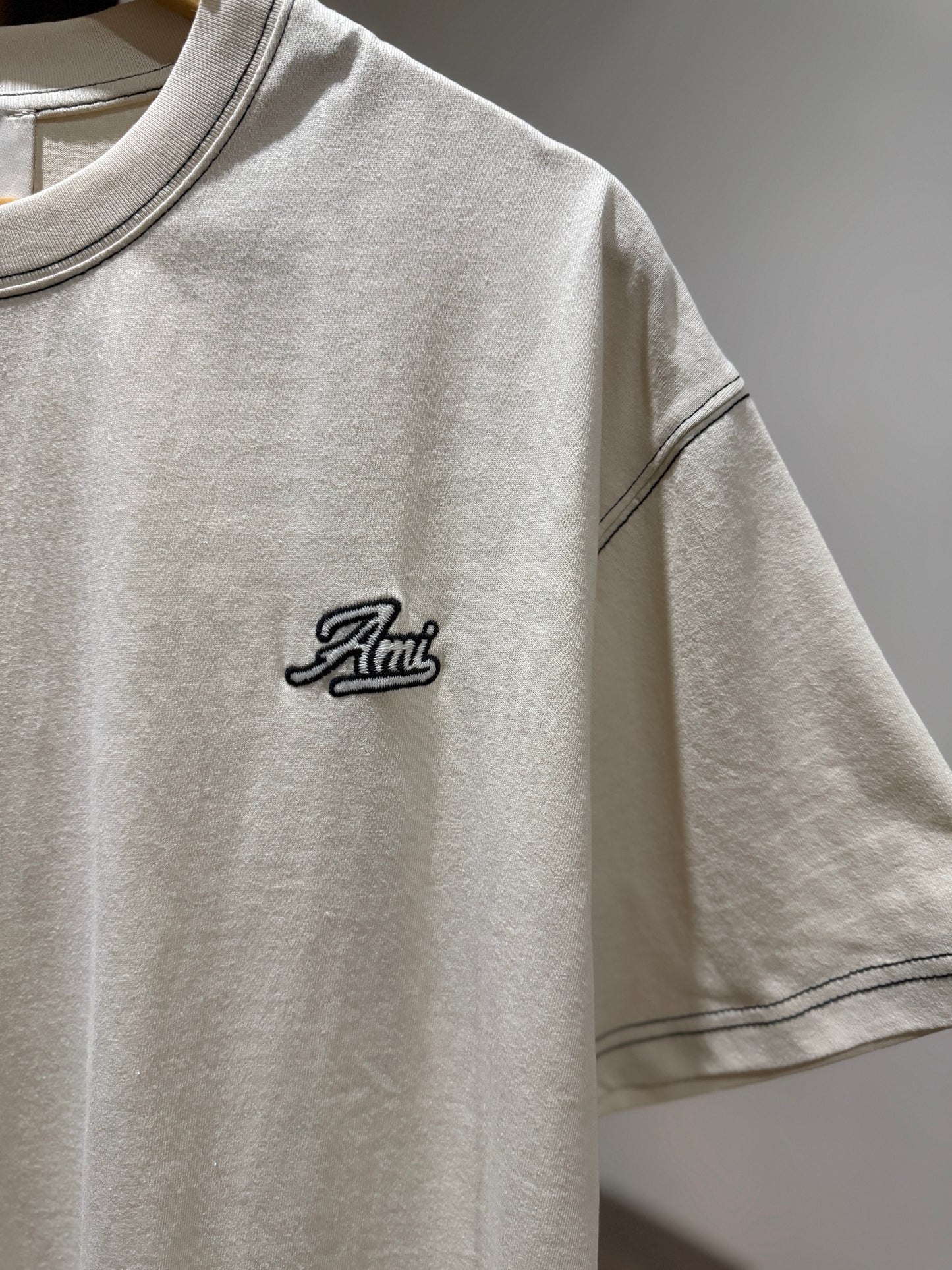 AMI Signature T-Shirt (Cream)