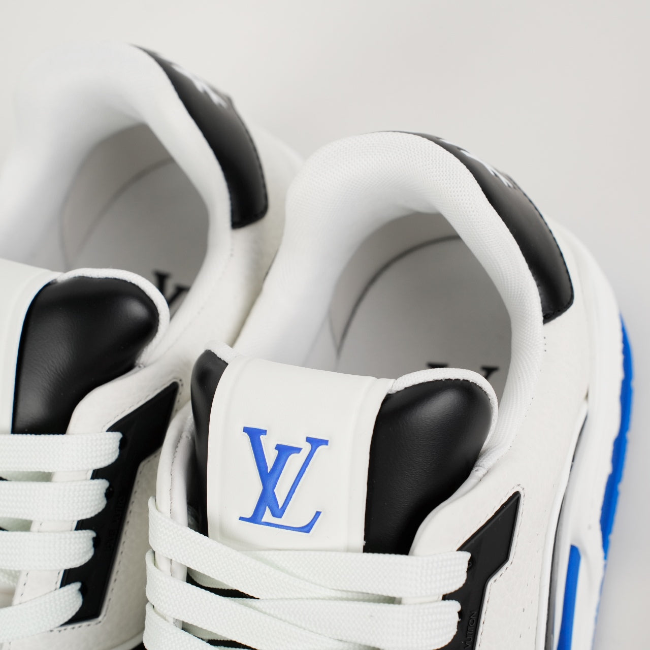 [PREORDER] Louis Vuitton Trainer Sneaker